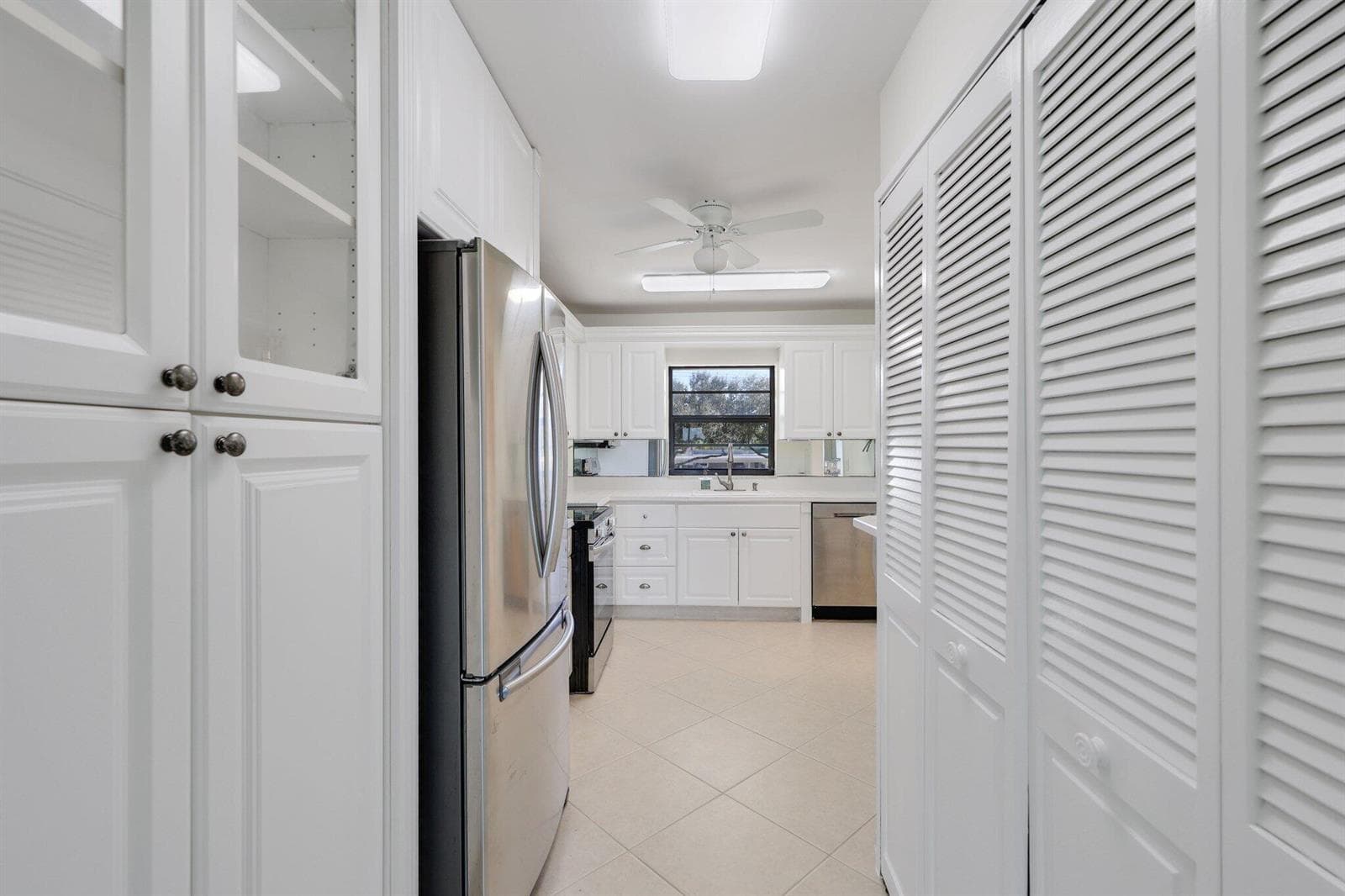 200 Intracoastal Place 206 photo 9