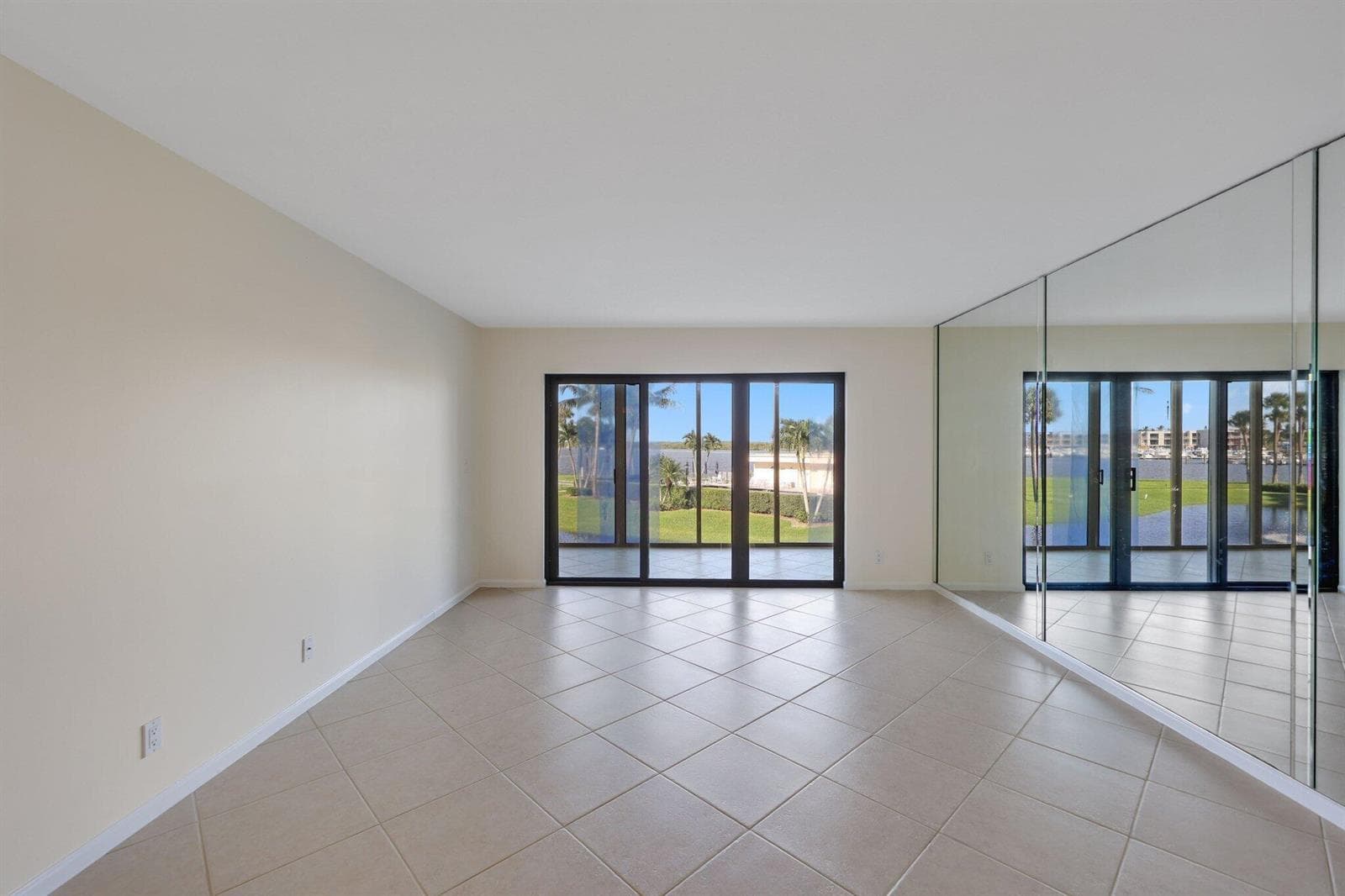 200 Intracoastal Place 206 photo 21