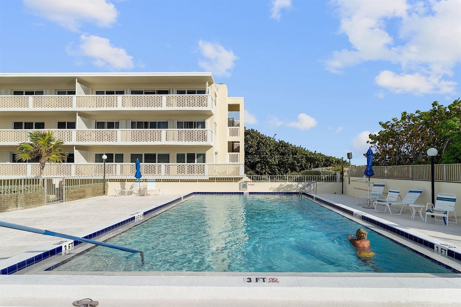 2565 S Ocean Boulevard 208 photo 20