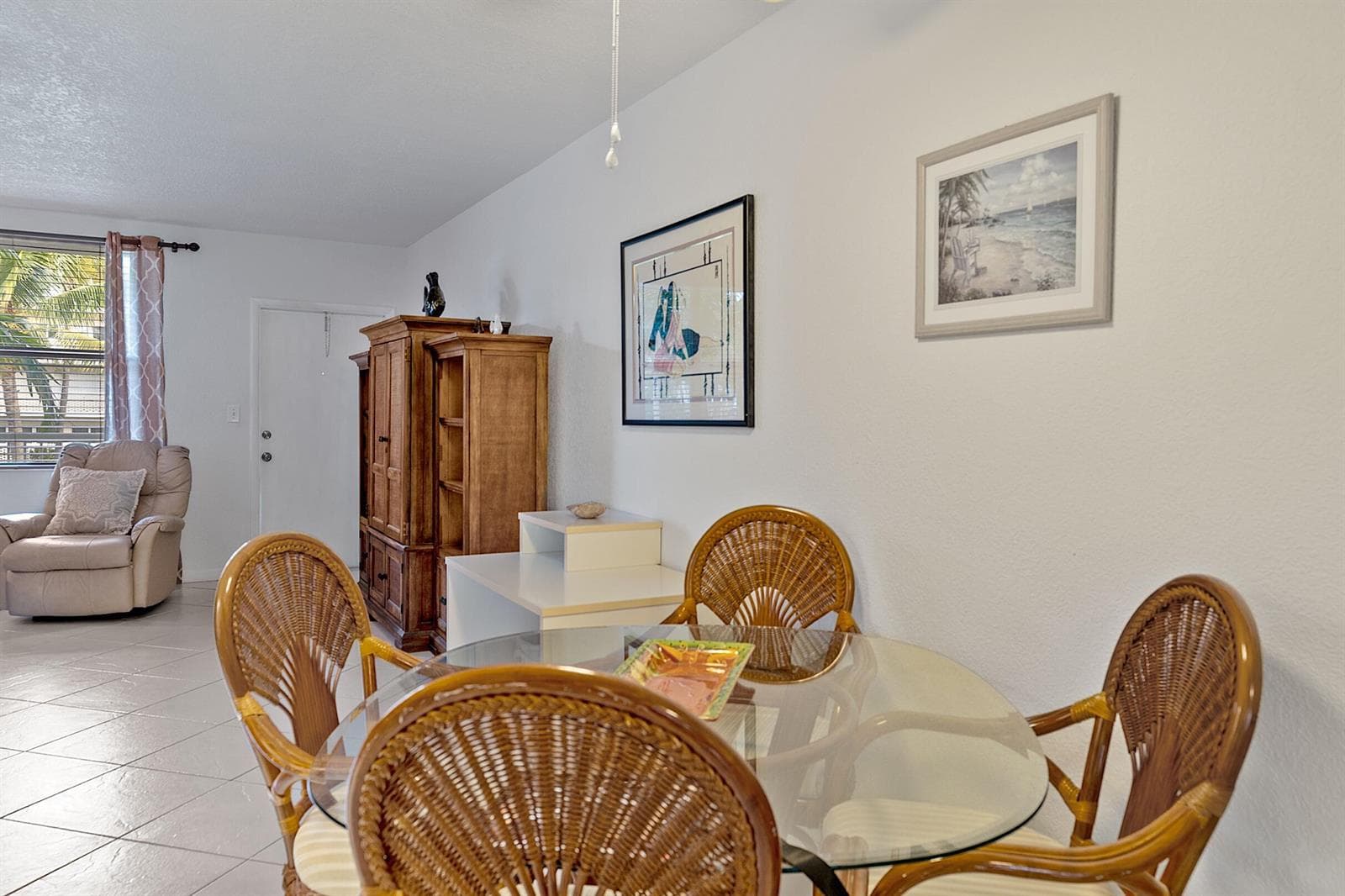 2565 S Ocean Boulevard 208 photo 9