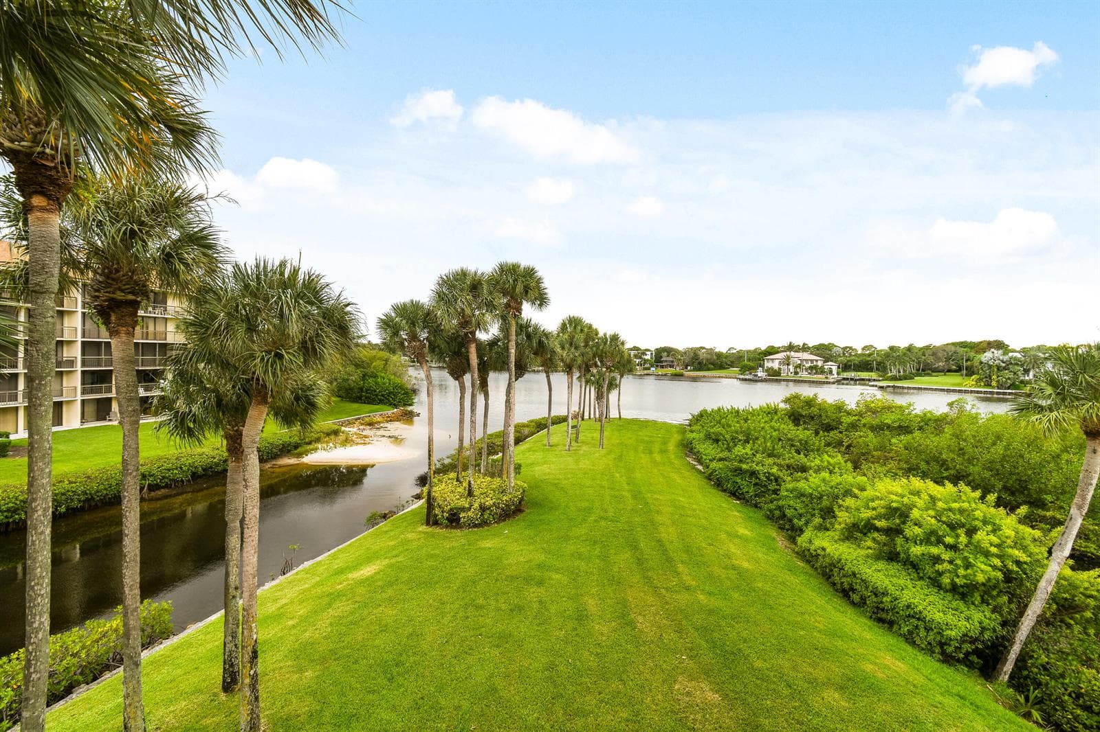 1701 Marina Isle Way 301 photo 2