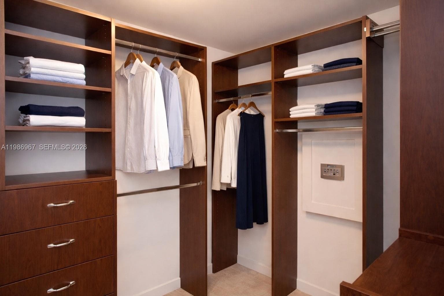 1800 Ocean Dr UPH4301 photo 17