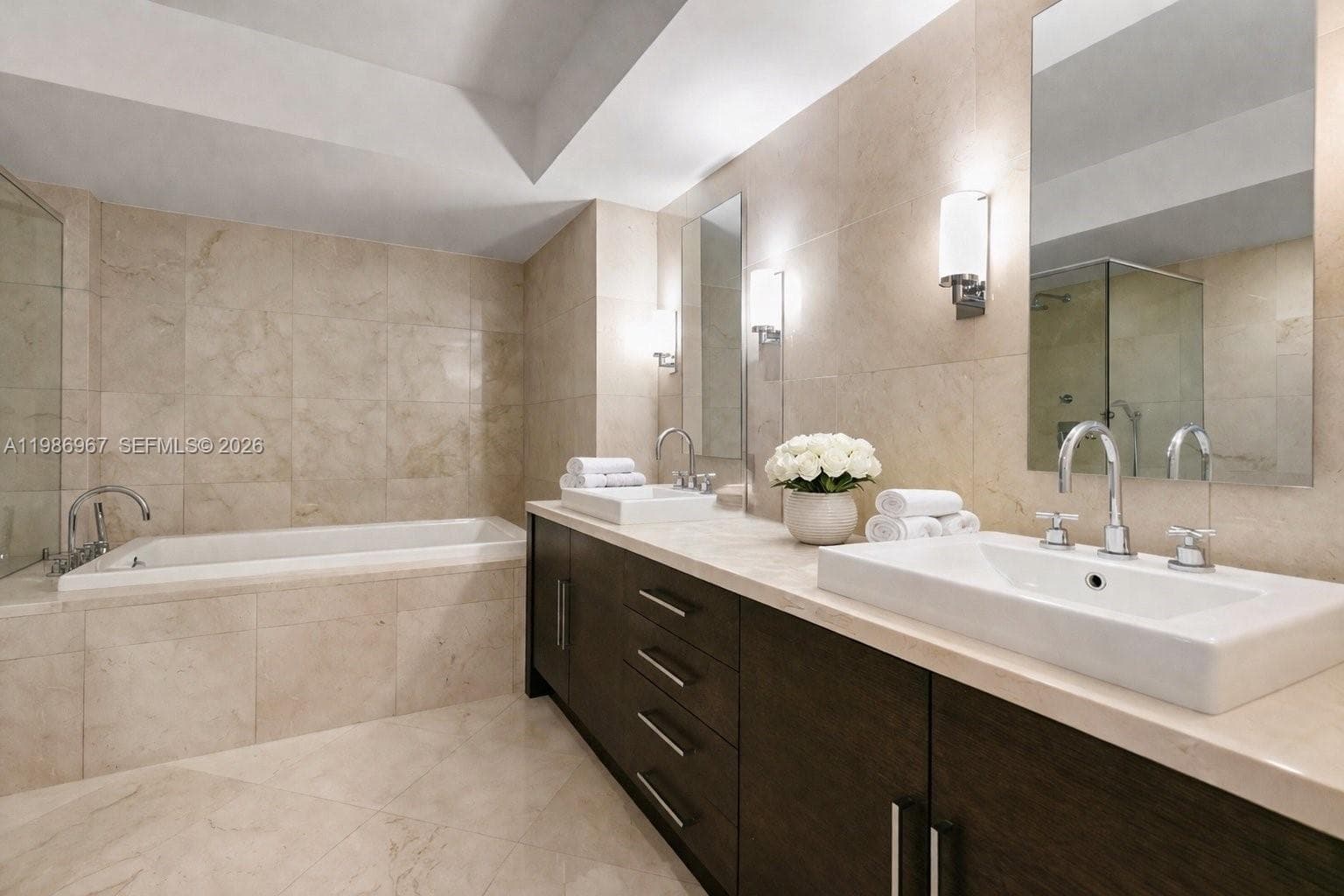 1800 Ocean Dr UPH4301 photo 15