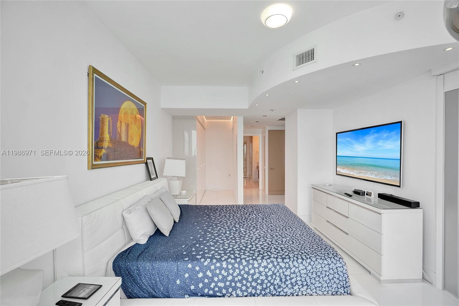 17121 Collins Ave 3206 photo 7