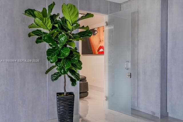 400 Kings Point Dr 822-23 photo 6