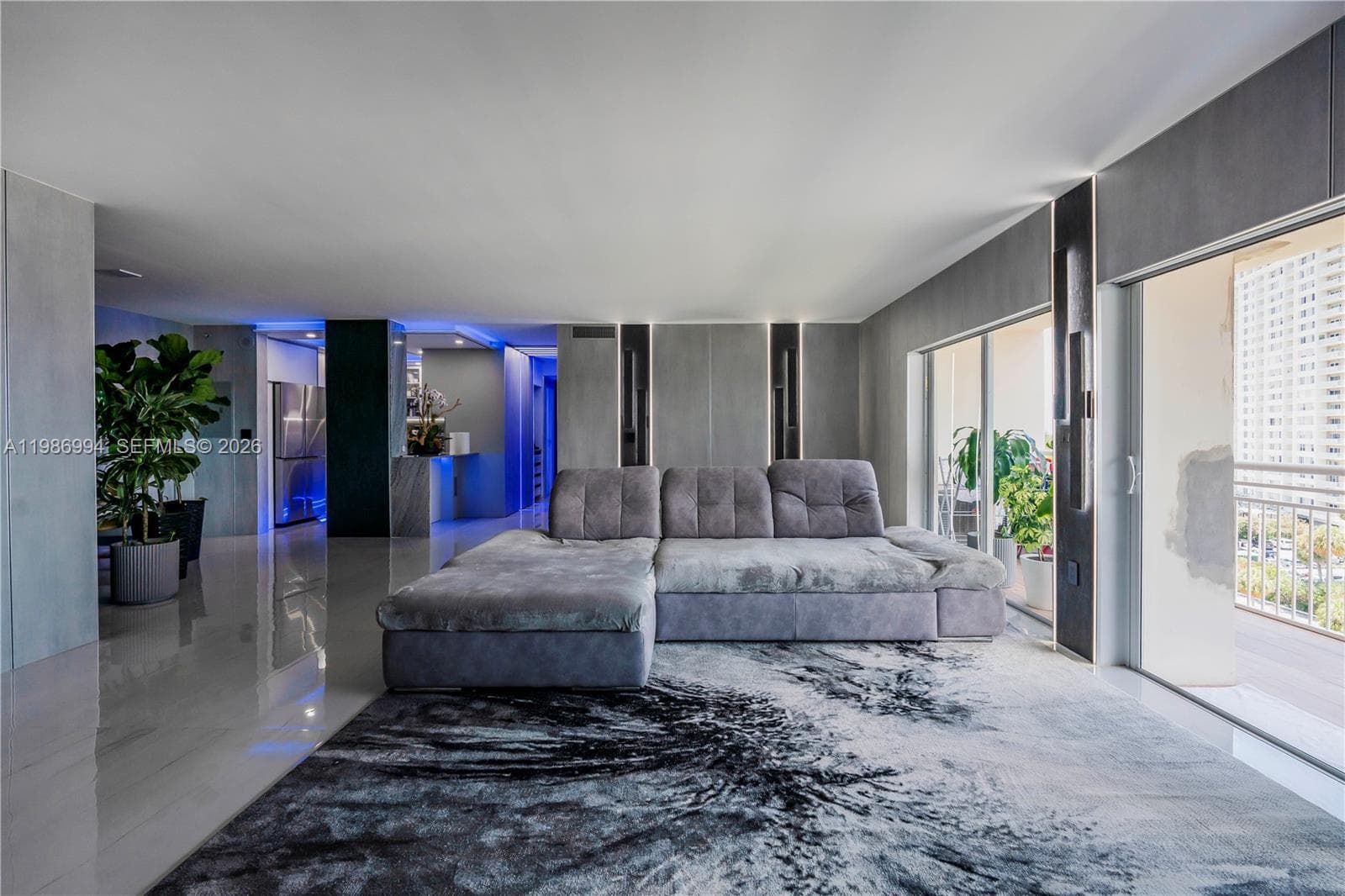 400 Kings Point Dr 822-23 photo 1