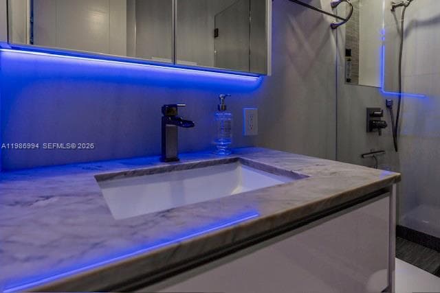 400 Kings Point Dr 822-23 photo 24