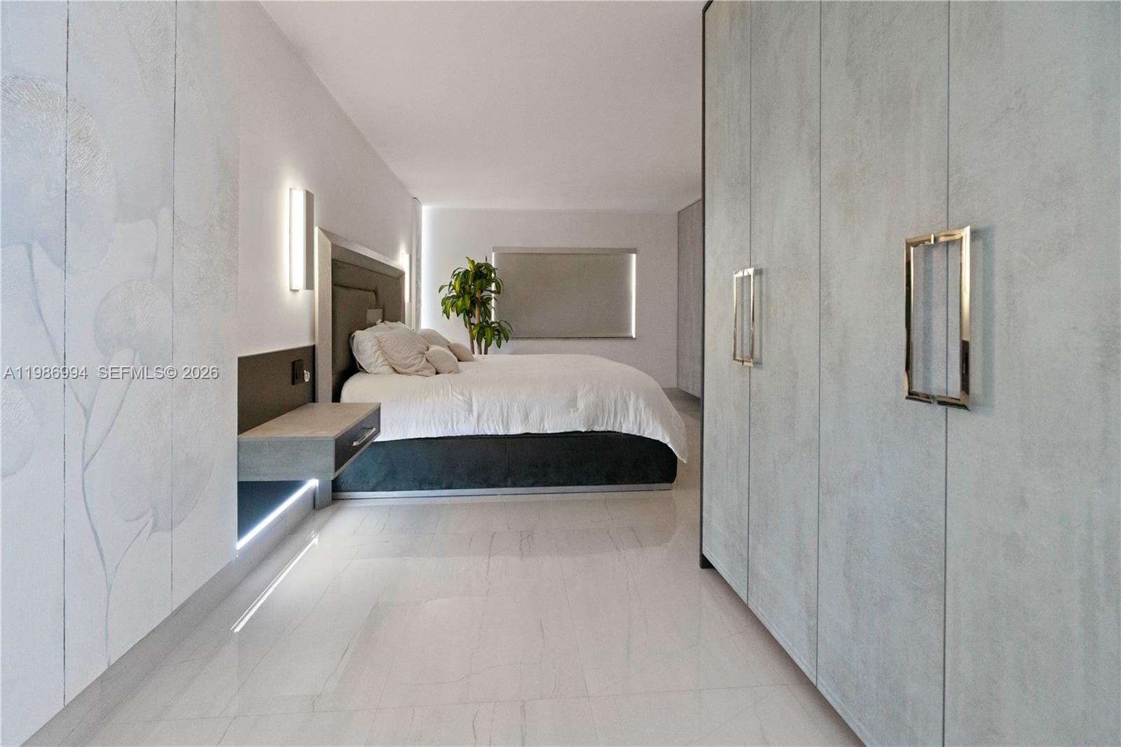 400 Kings Point Dr 822-23 photo 19