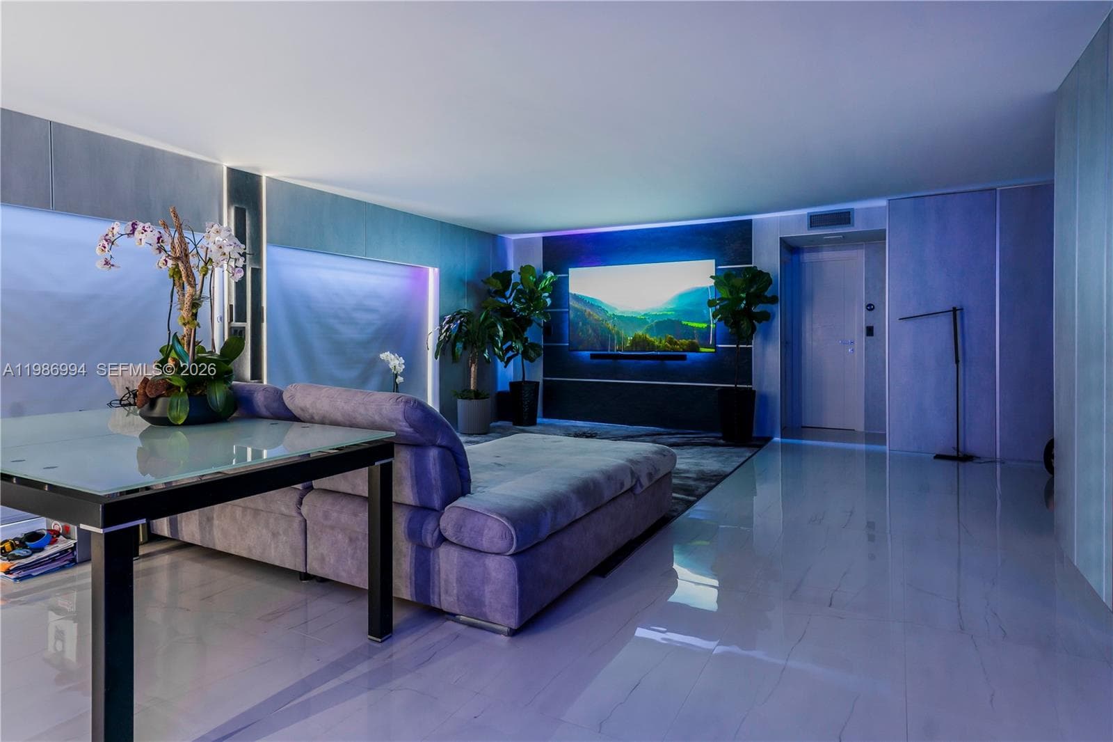 400 Kings Point Dr 822-23 photo 4