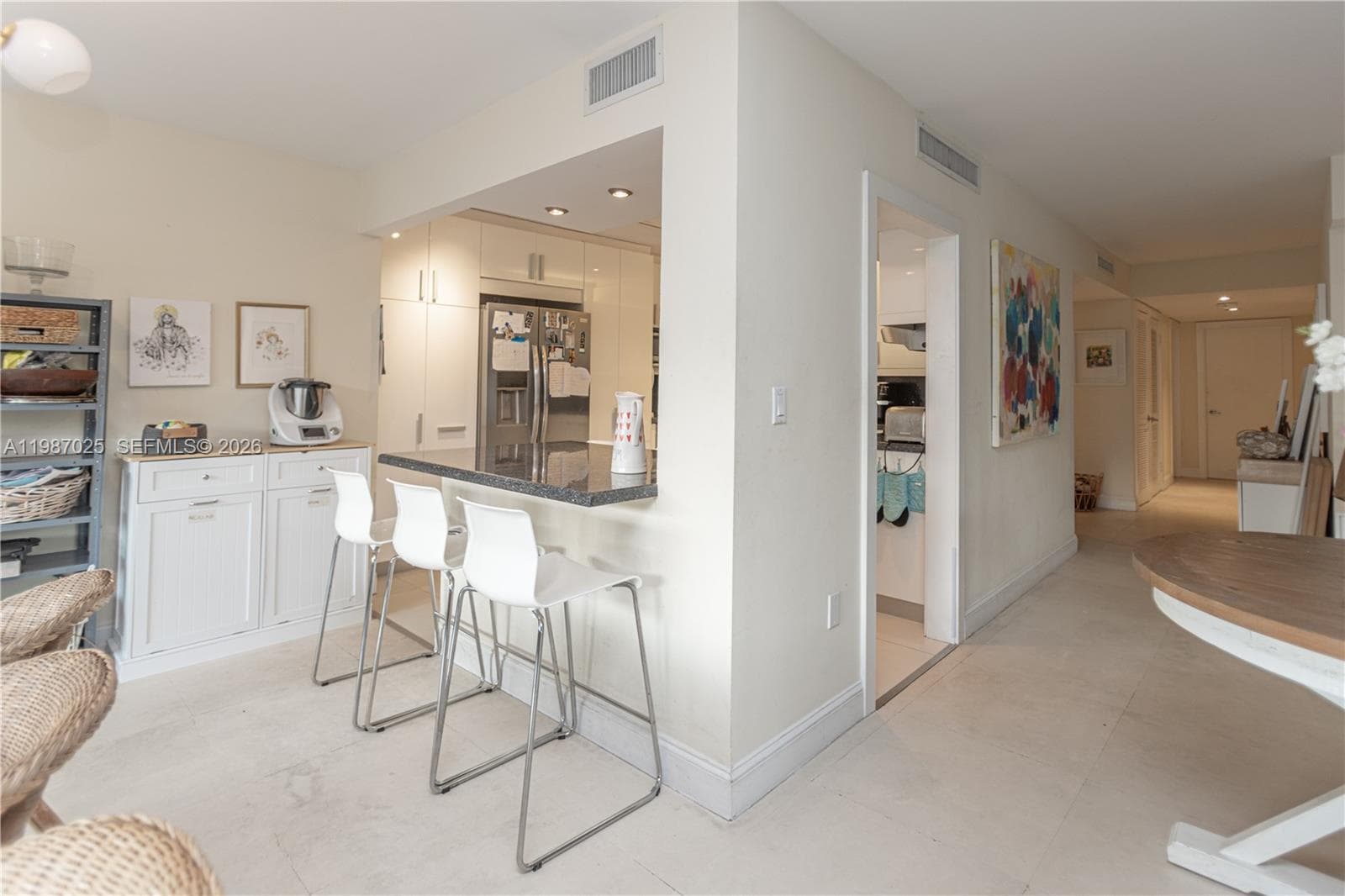 155 Ocean Lane Dr 201 photo 2