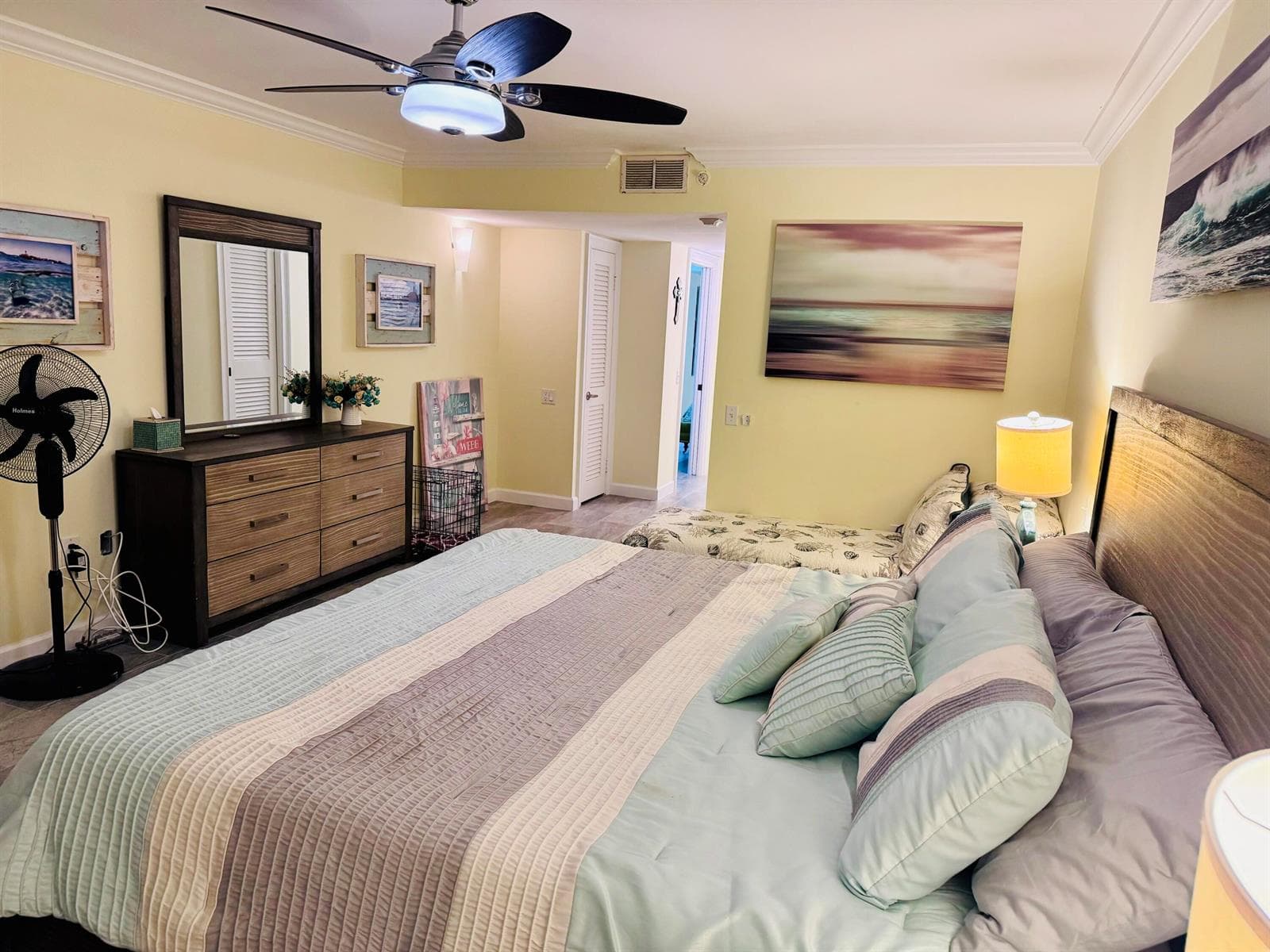 200 S Beach Road 403 photo 23