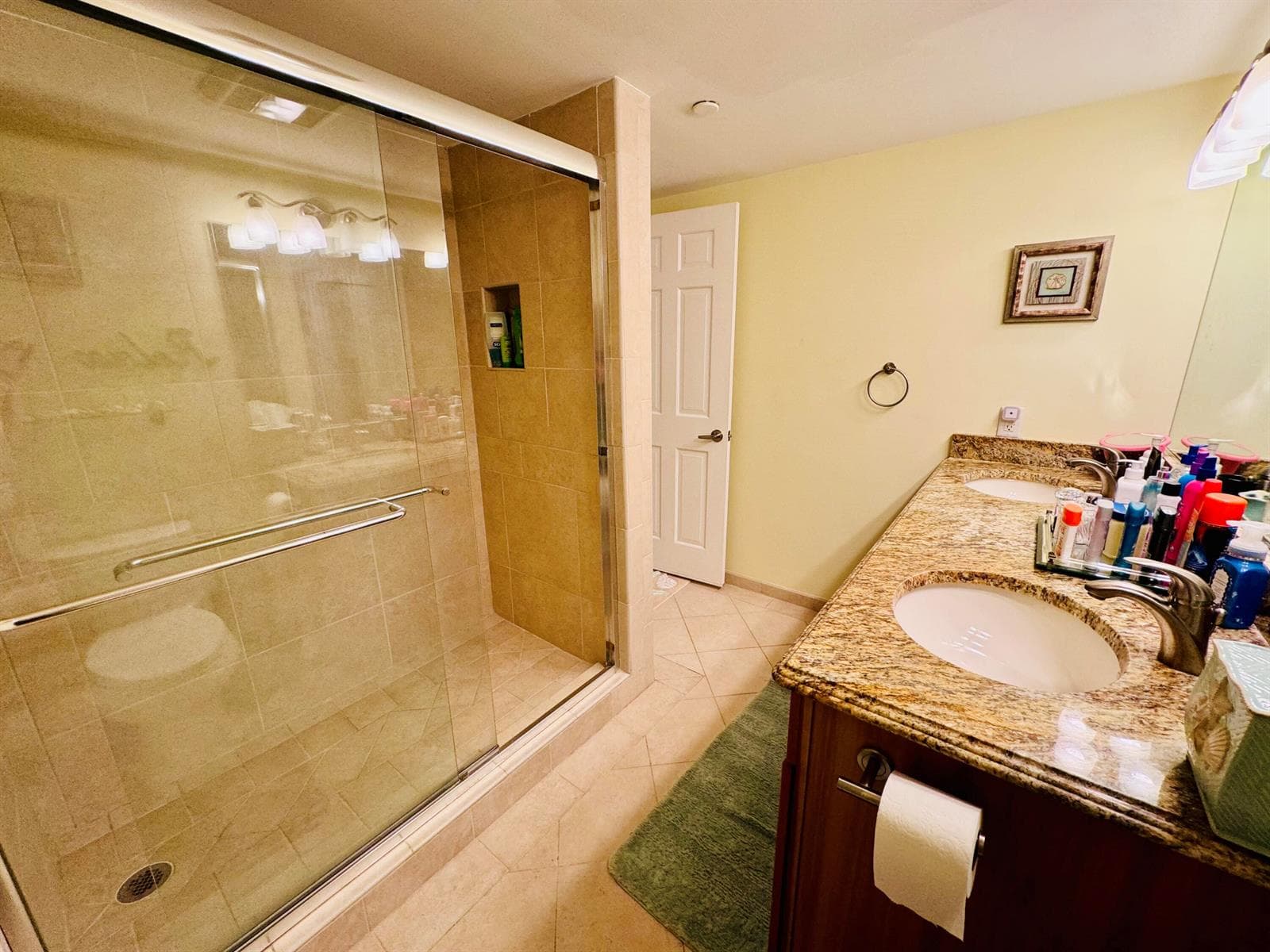 200 S Beach Road 403 photo 22