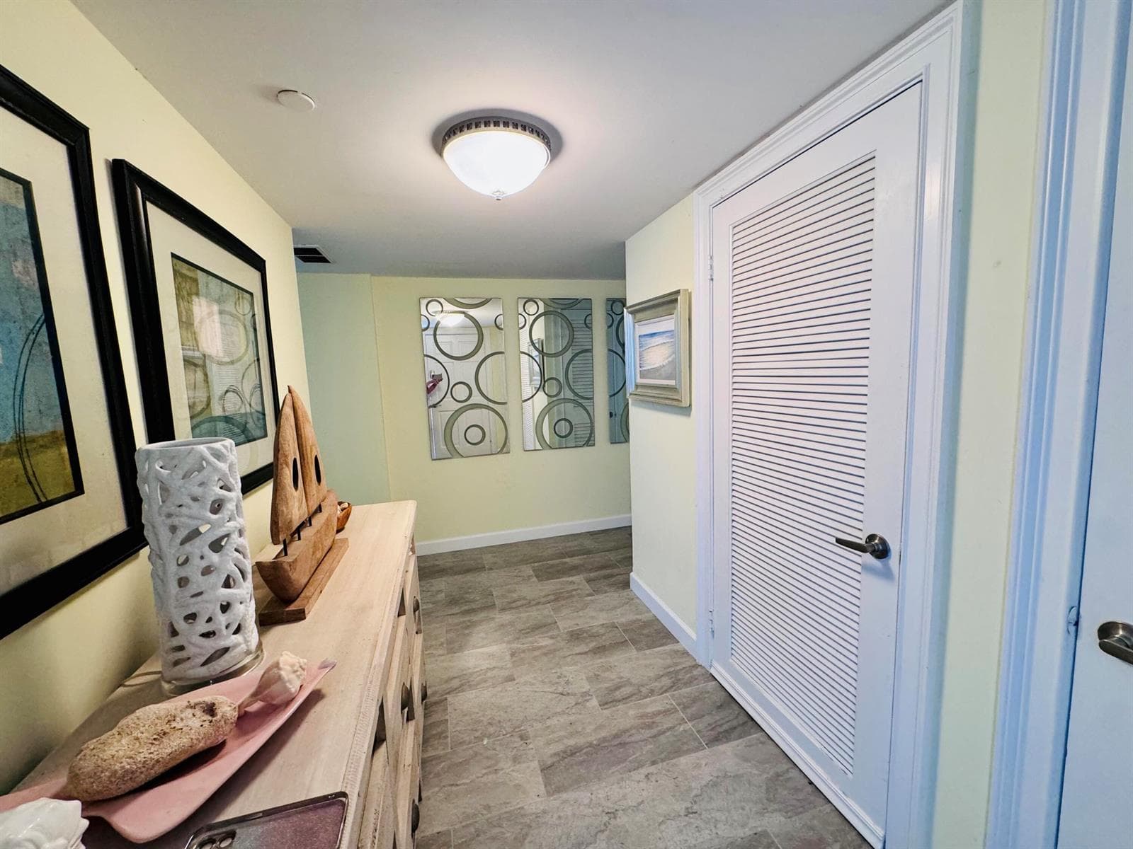 200 S Beach Road 403 photo 7