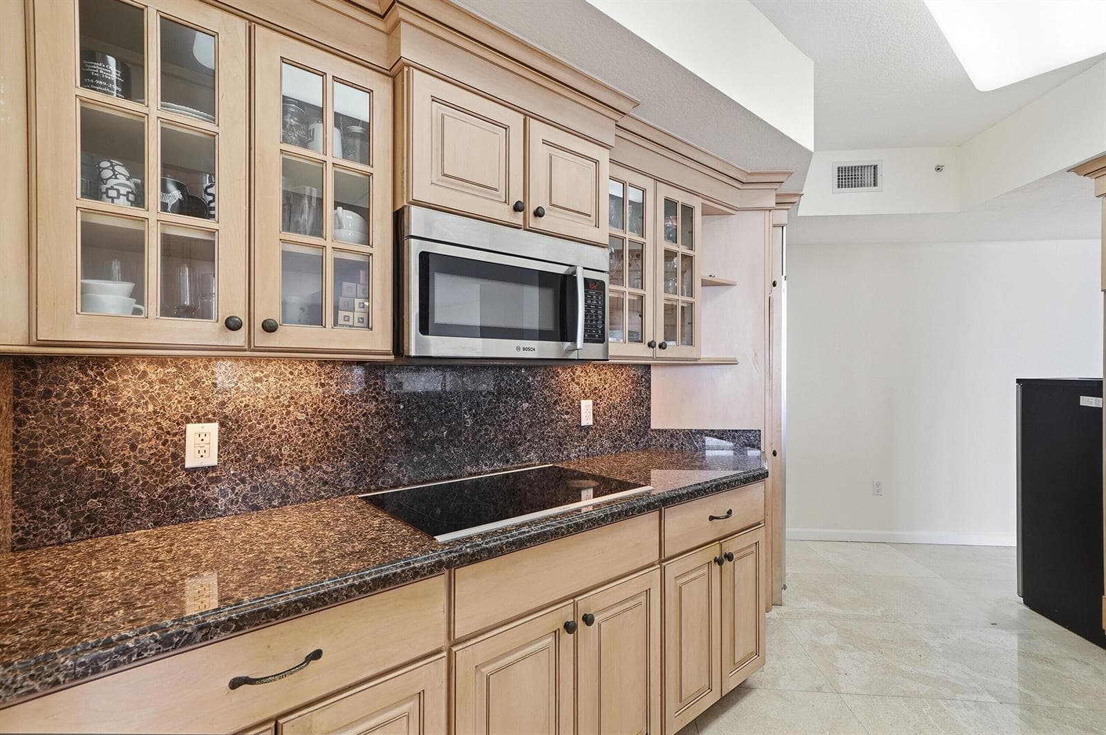 6051 N Ocean Drive 1003 photo 21