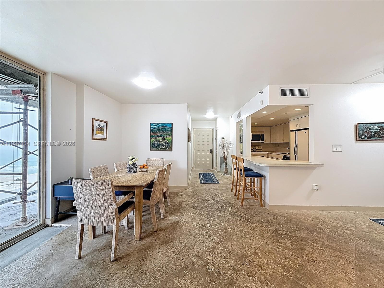 6061 Collins Ave 12D photo 18