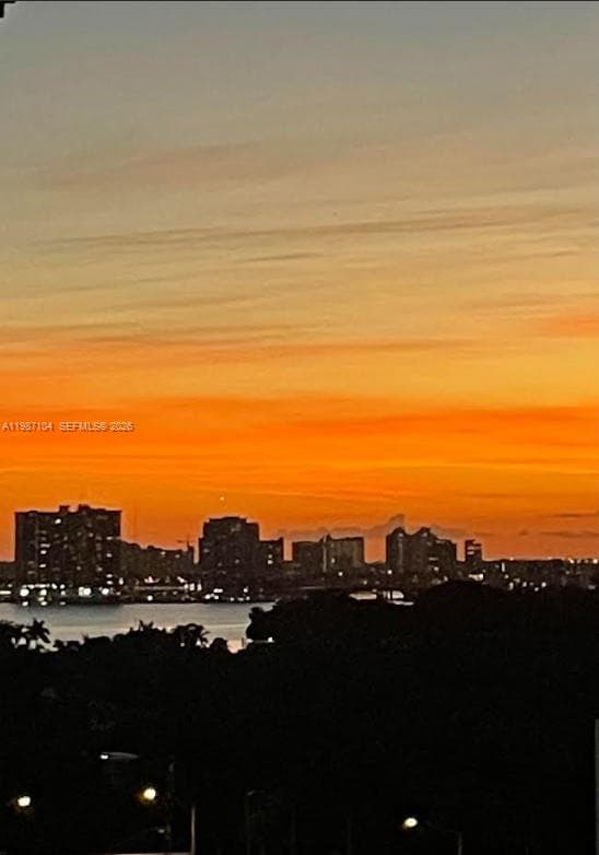 6061 Collins Ave 12D photo 4