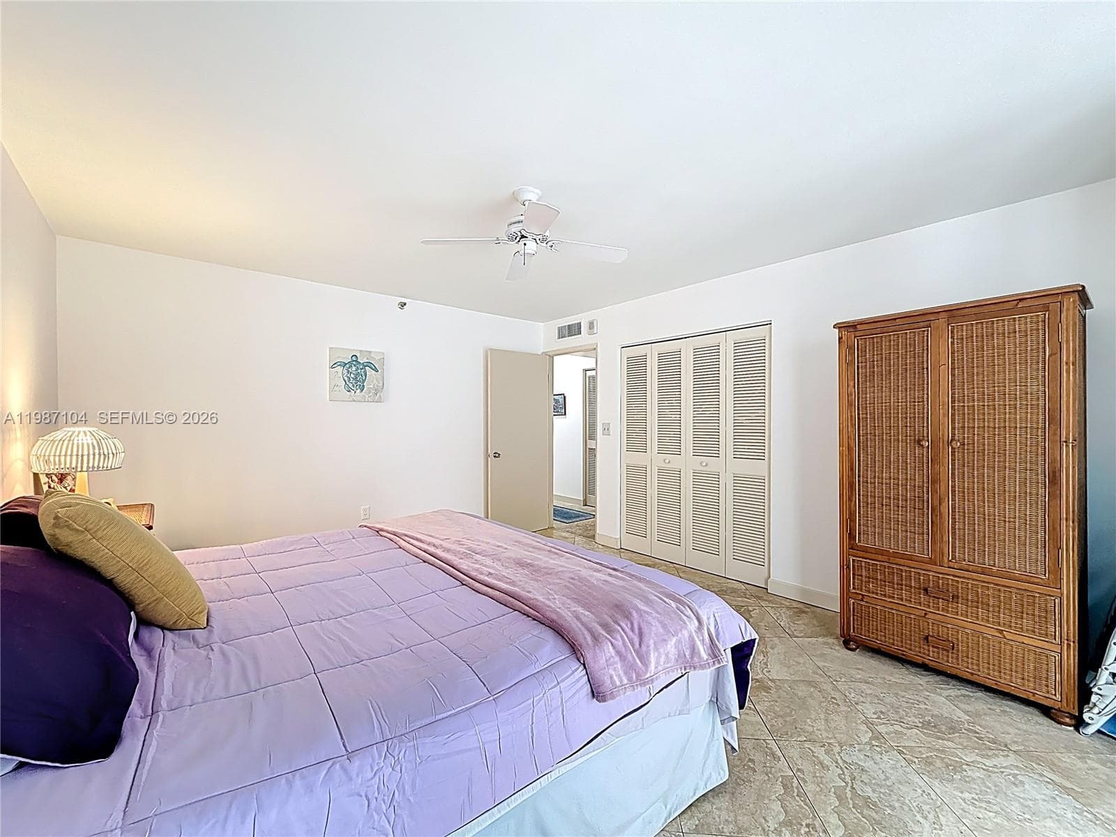 6061 Collins Ave 12D photo 25