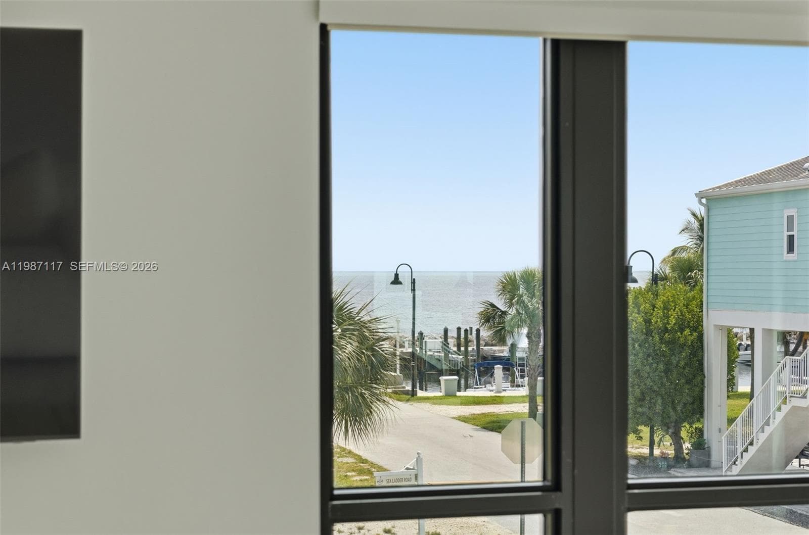 94825 Overseas Hwy 209 photo 12