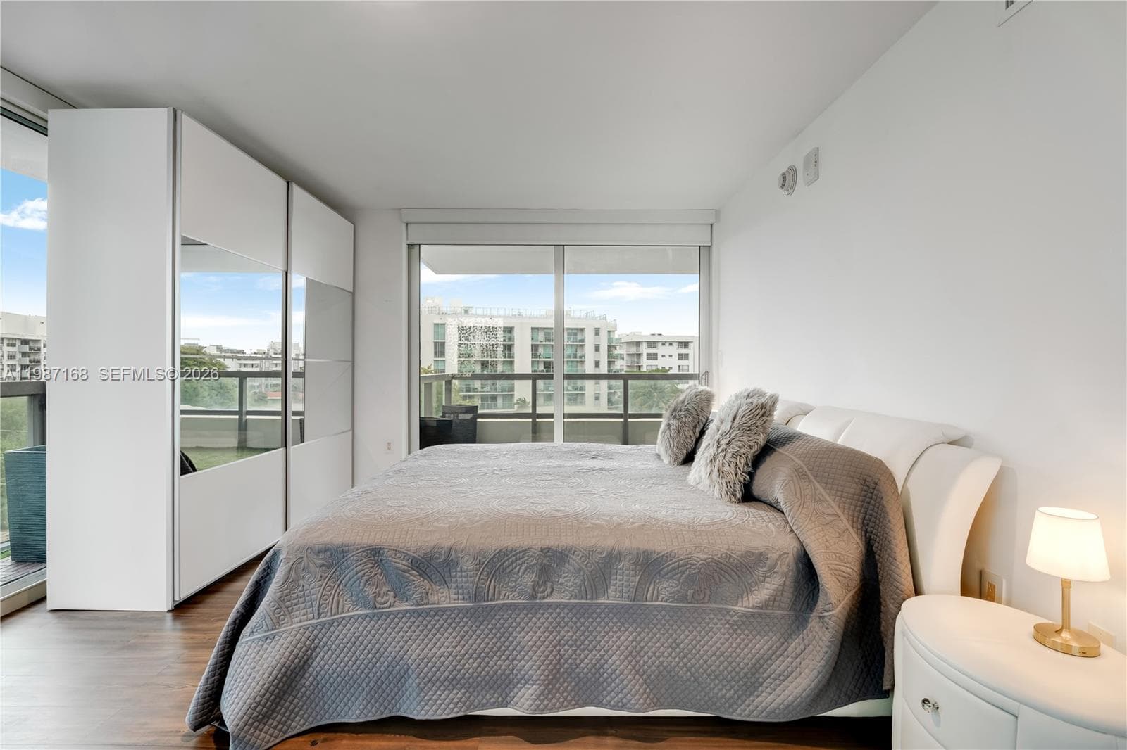9261 Bay Harbor Dr 607 photo 17