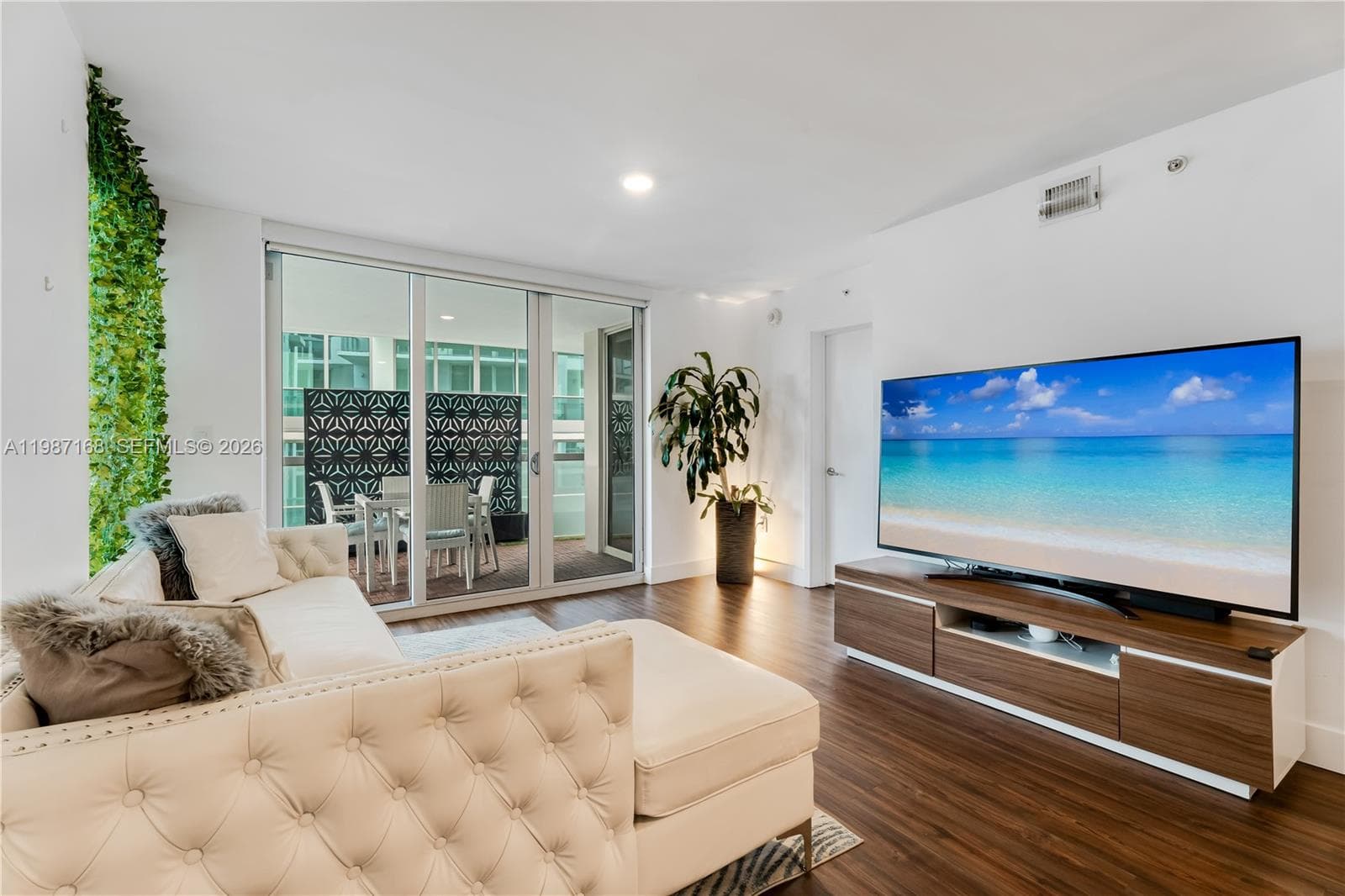 9261 Bay Harbor Dr 607 photo 14