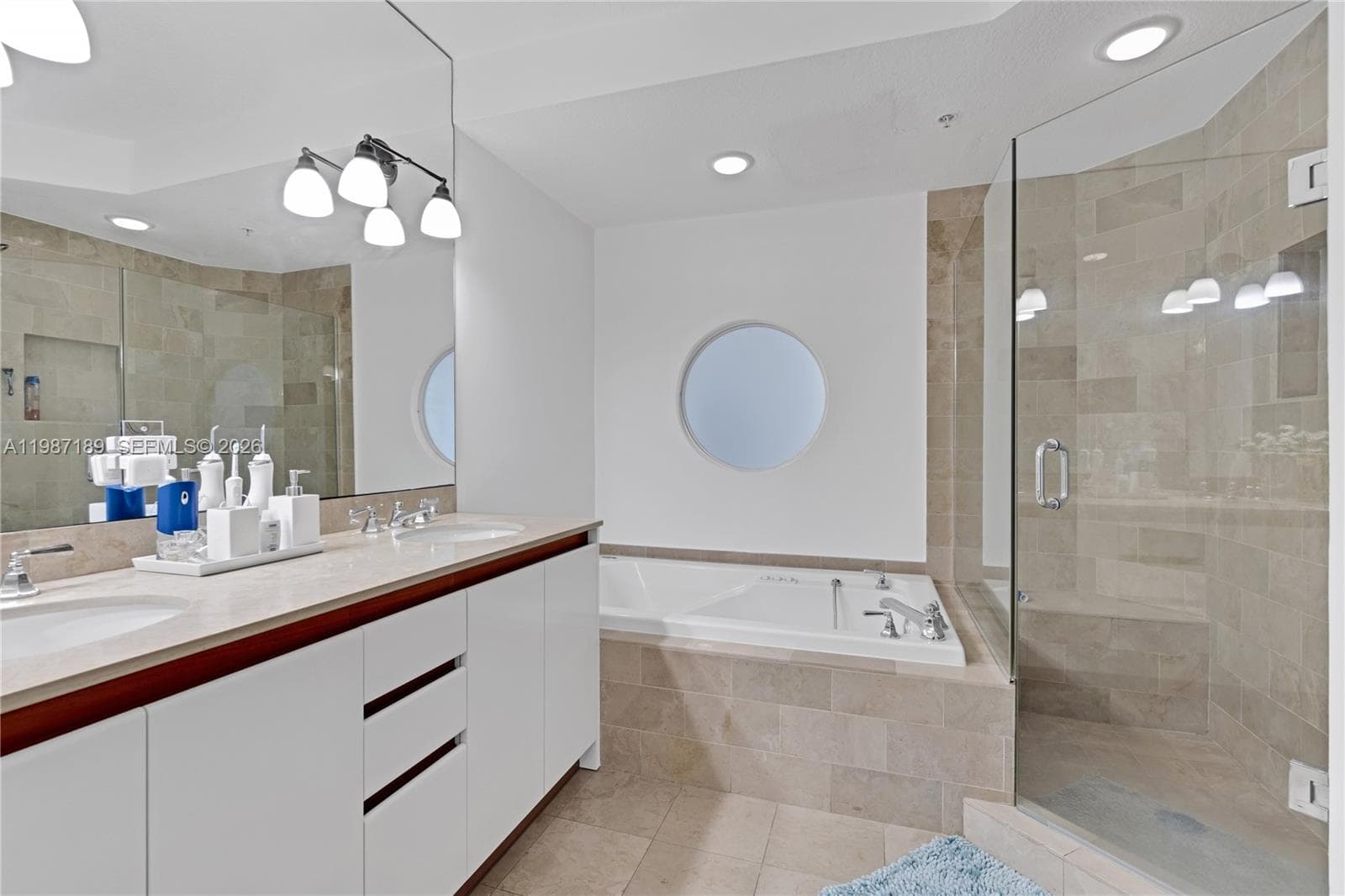 1500 Ocean Dr 505 photo 20