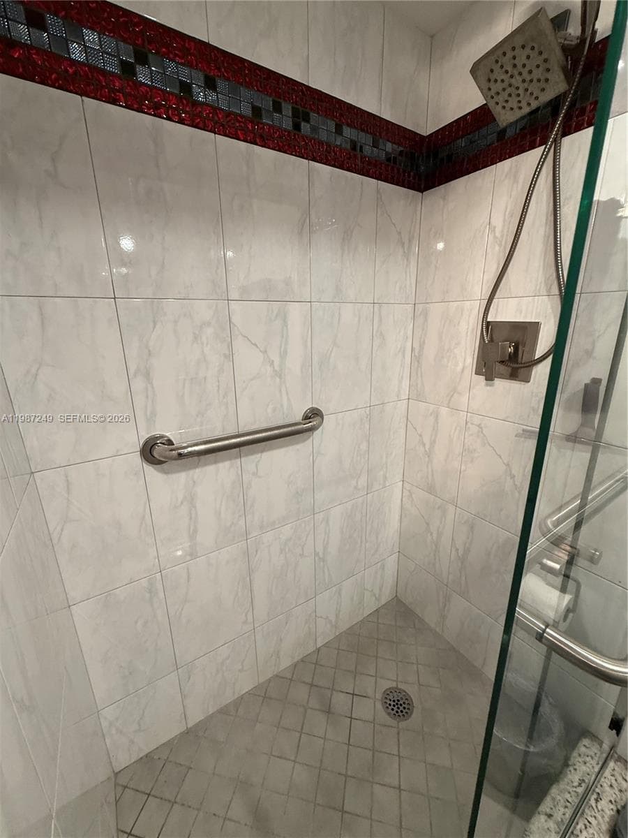 3180 S Ocean Dr 509 photo 15