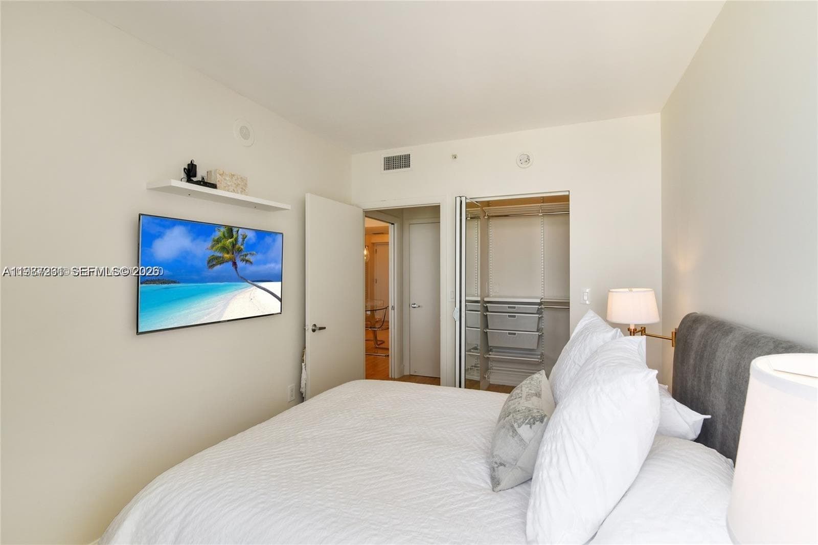 6365 Collins Ave 2810 photo 5