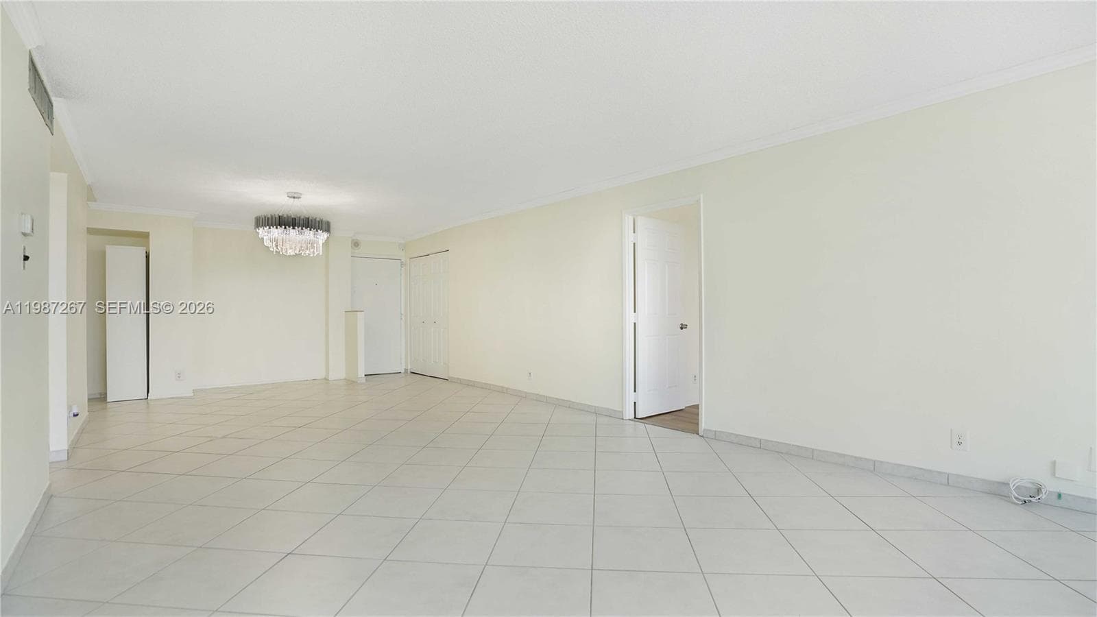 6770 Indian Creek Dr 14E photo 23