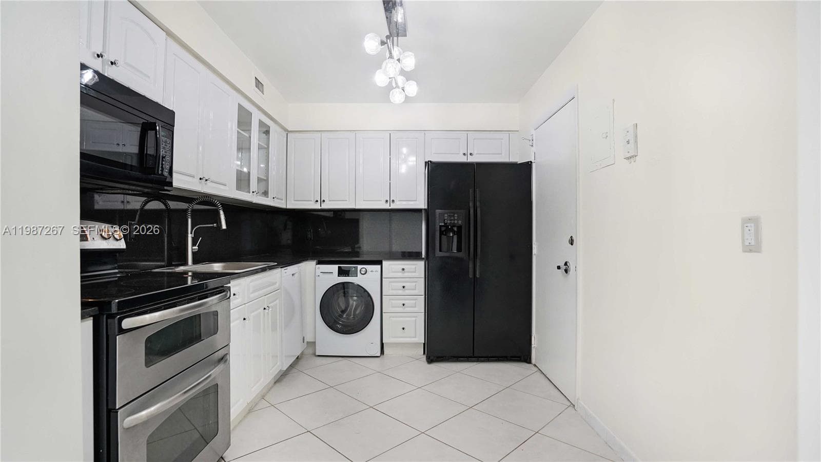 6770 Indian Creek Dr 14E photo 3