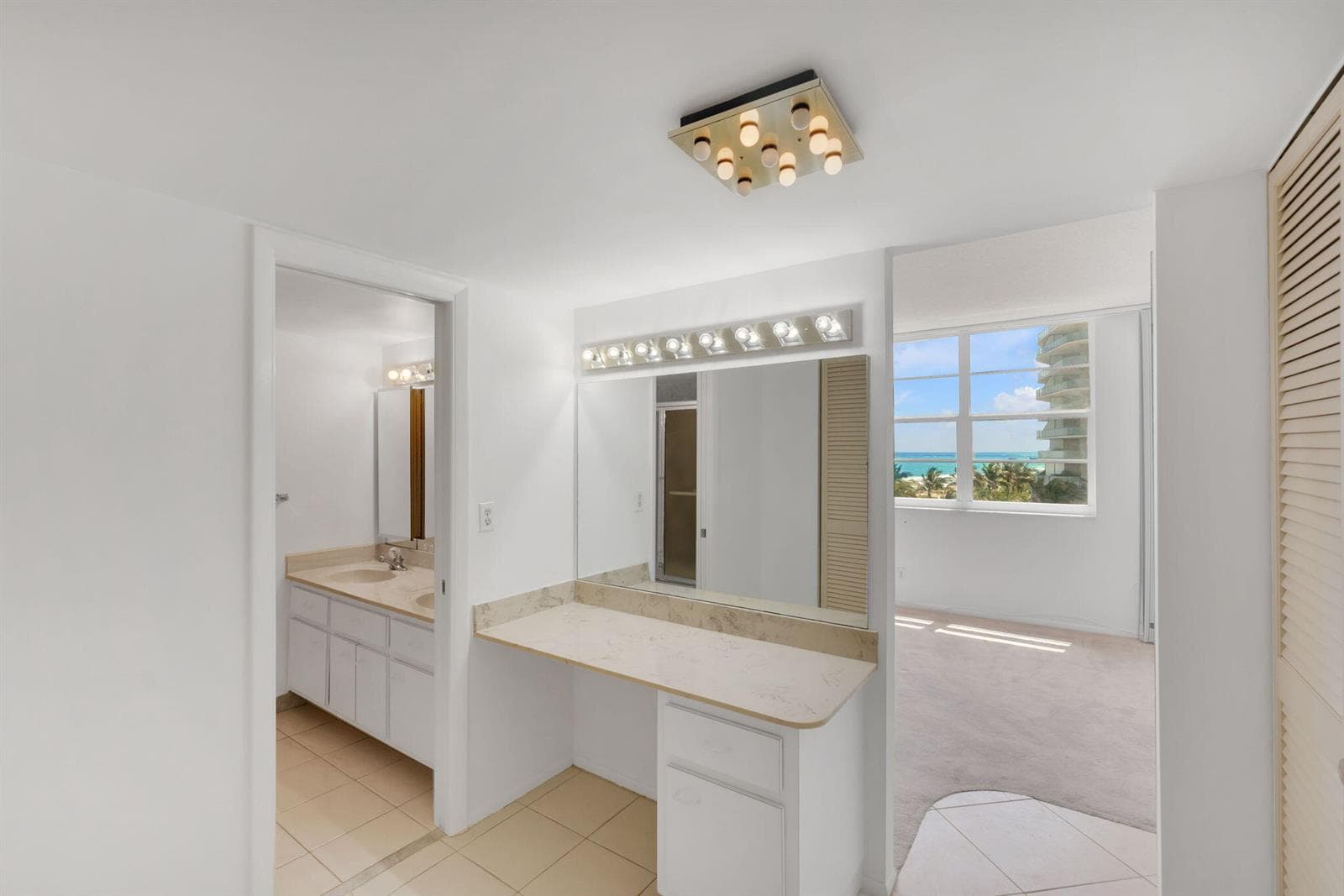 750 N Ocean Boulevard Apt 604 photo 23