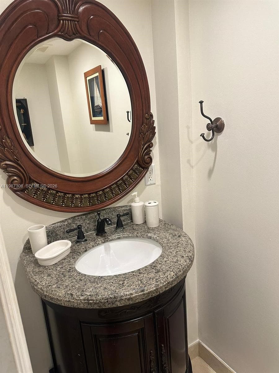 6917 Collins Ave 812 photo 16
