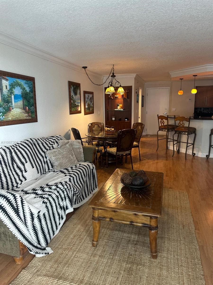 6917 Collins Ave 812 photo 9
