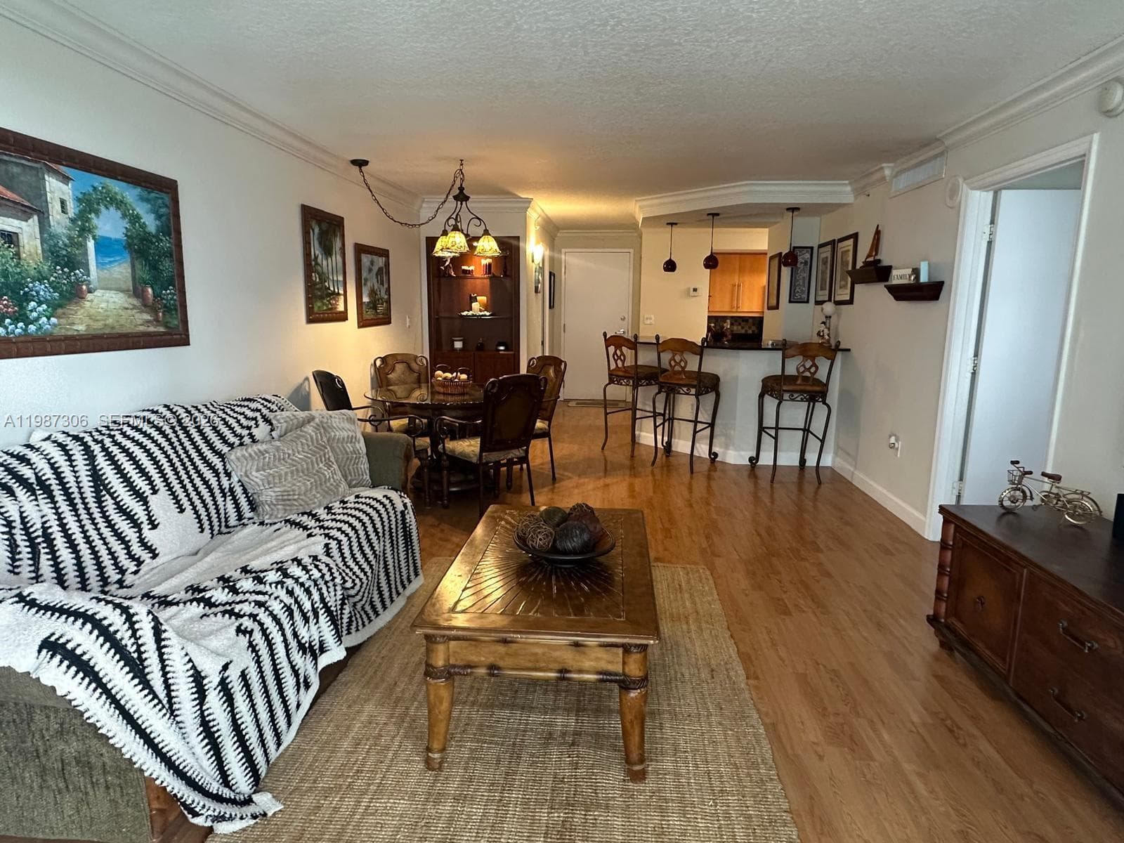 6917 Collins Ave 812 photo 4