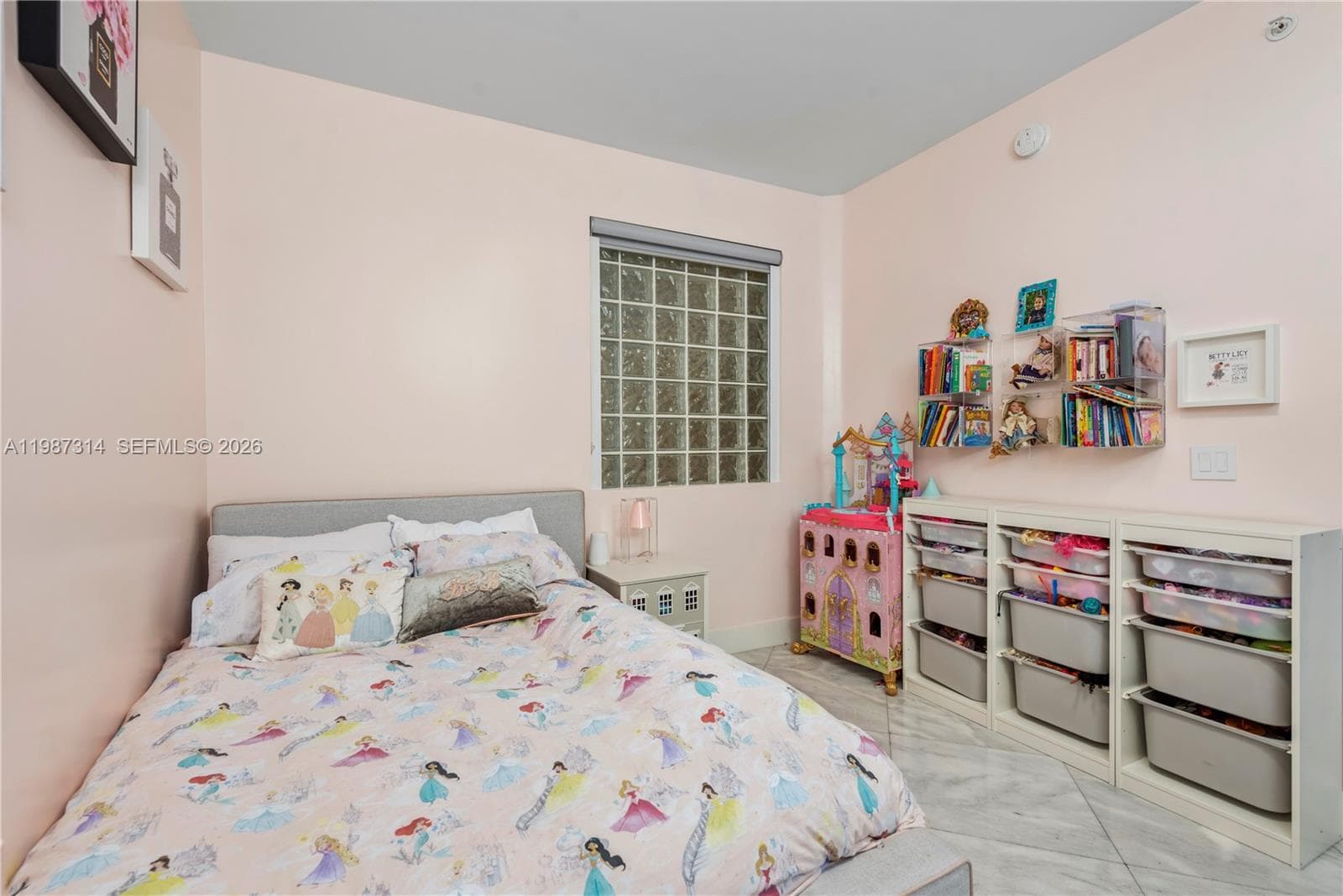 3330 190th St 1715 photo 13