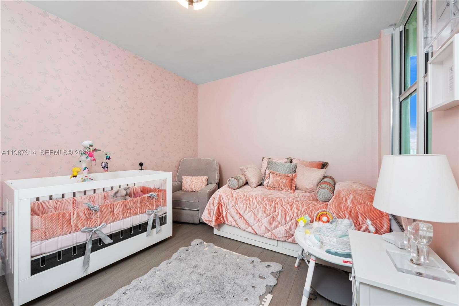 3330 190th St 1715 photo 16