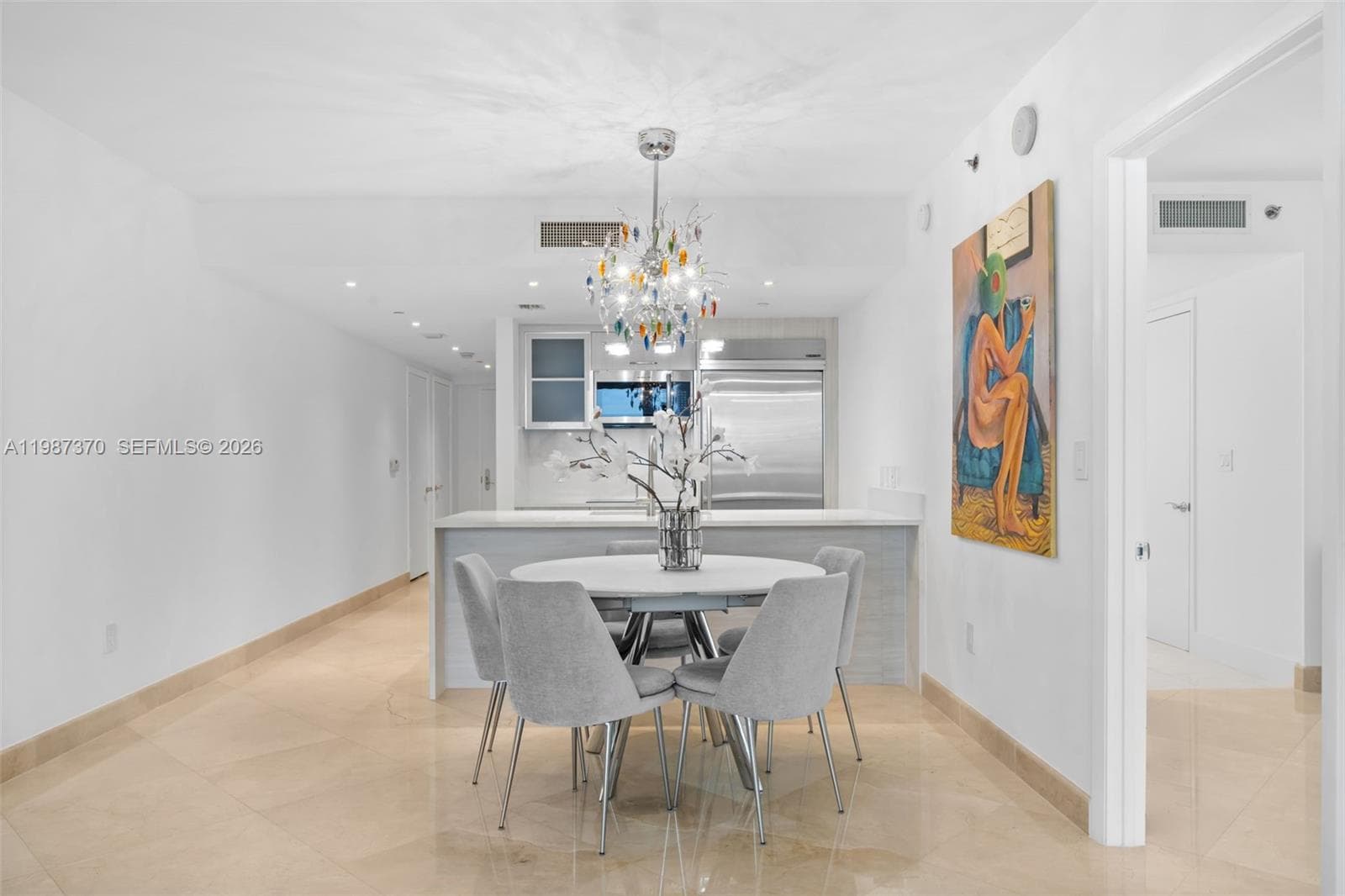 1850 Ocean Dr 5