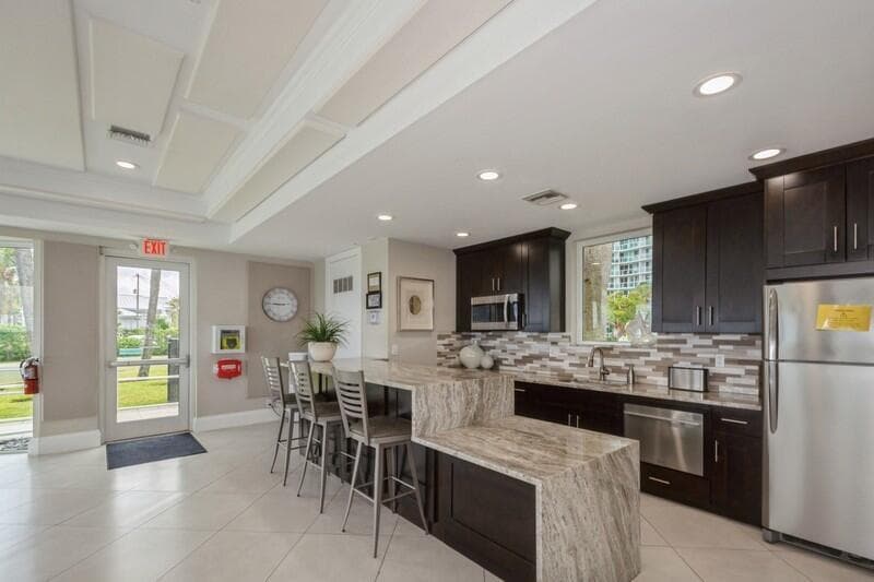 333 NE 21st Avenue 408 photo 8