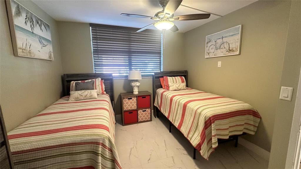 1401 N Riverside Drive 603 photo 15