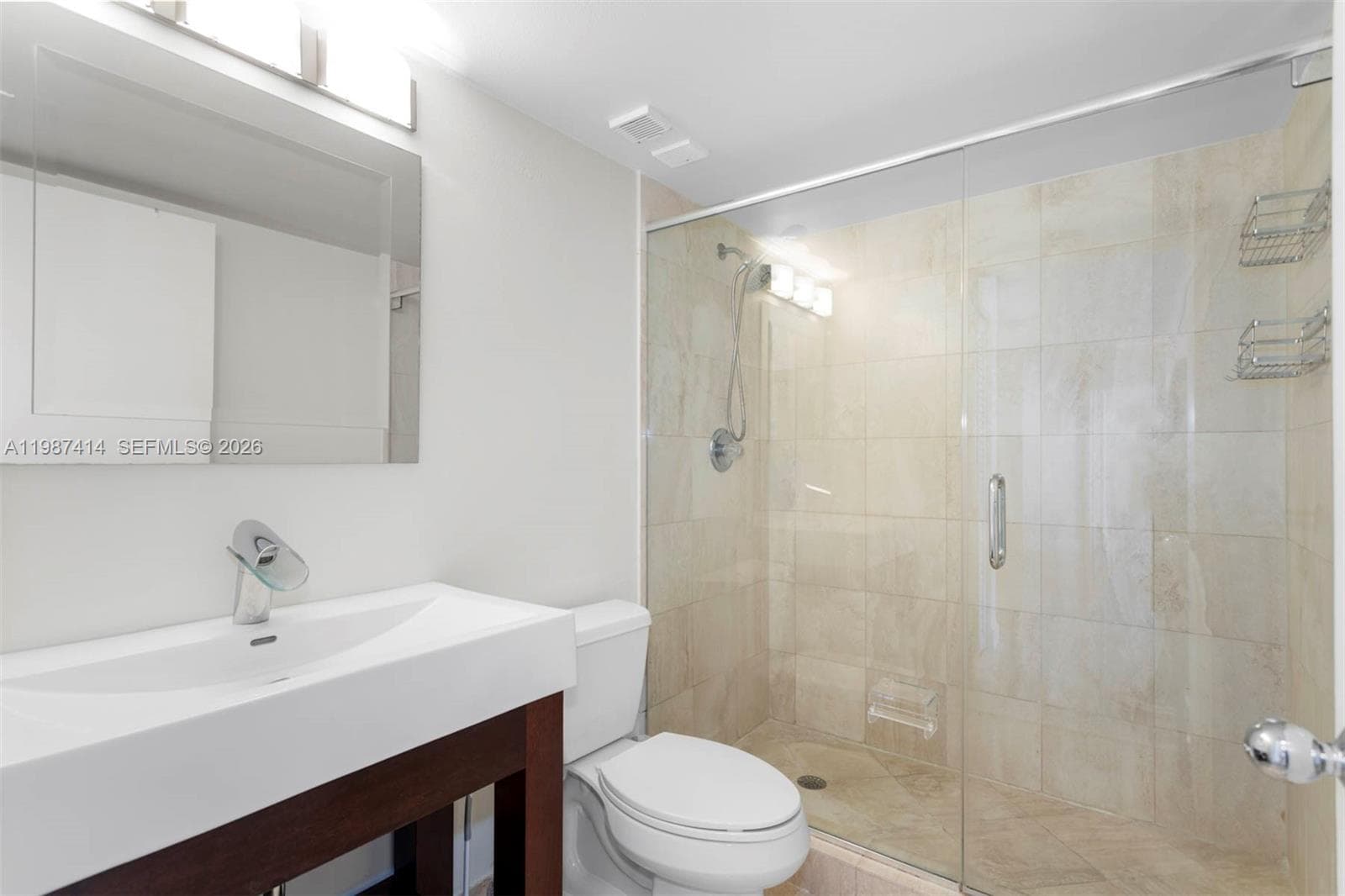 3600 Mystic Pointe Dr 1402 photo 16