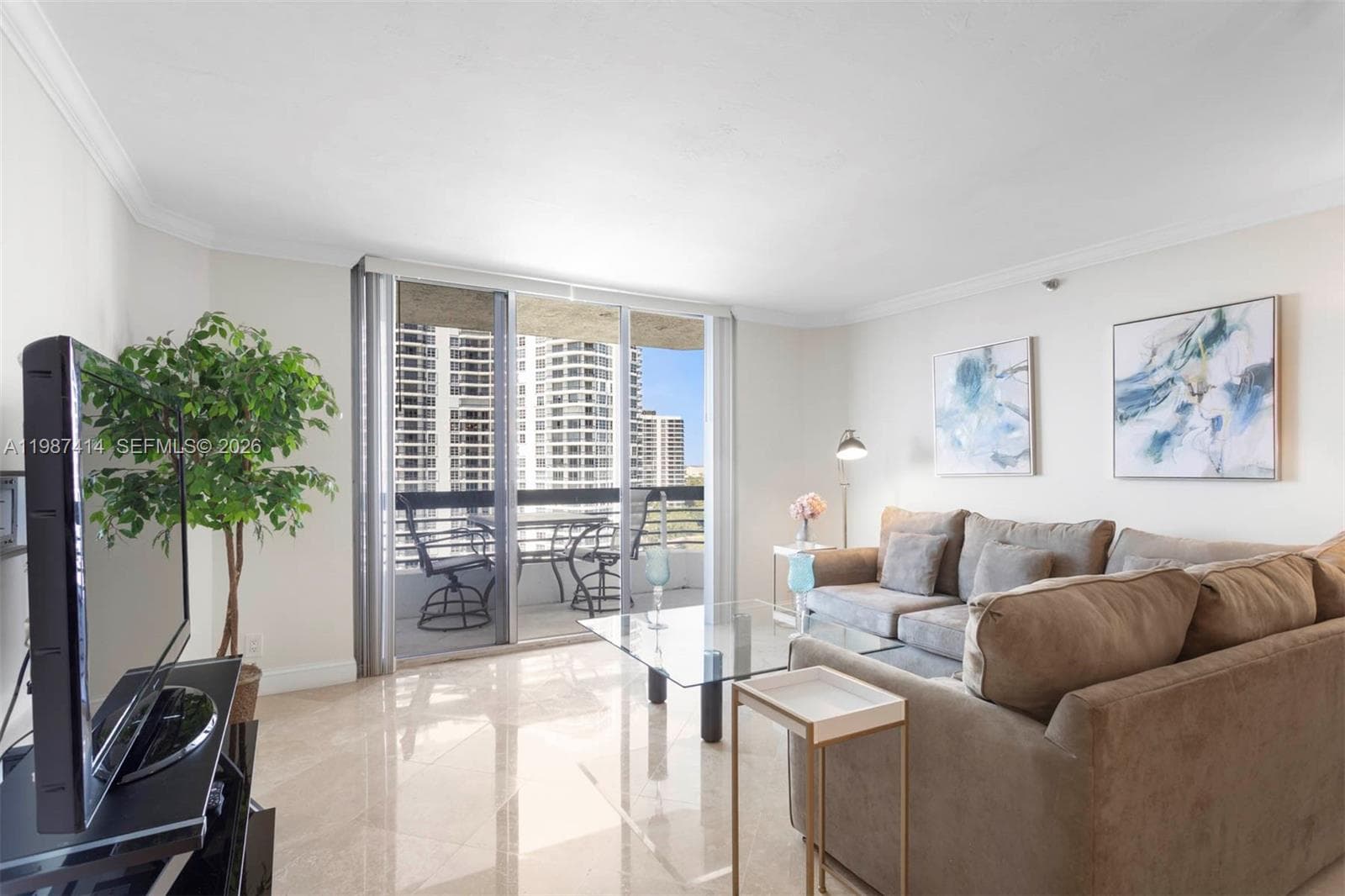 3600 Mystic Pointe Dr 1402 photo 3