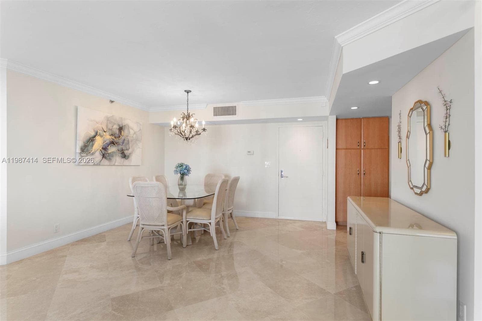 3600 Mystic Pointe Dr 1402 photo 9