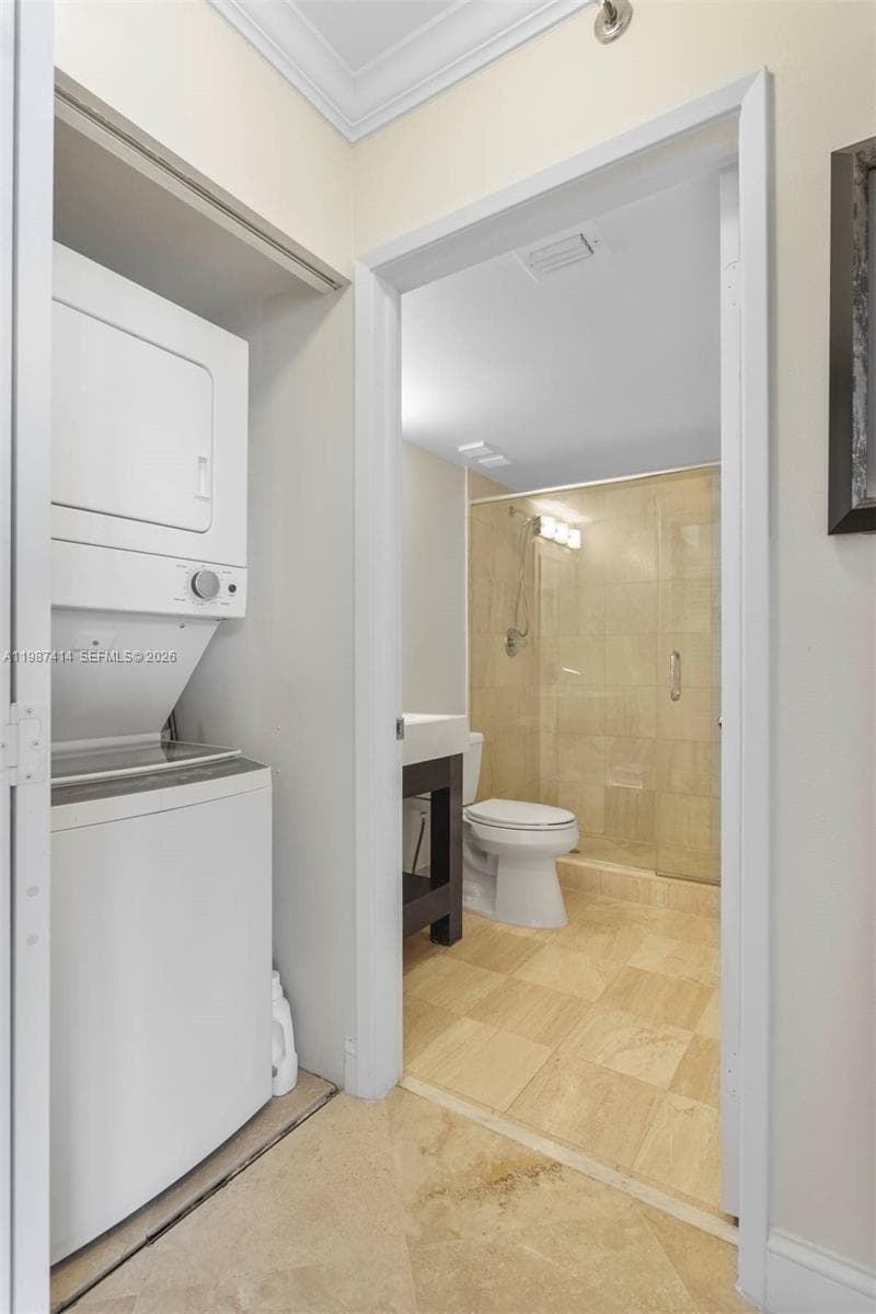 3600 Mystic Pointe Dr 1402 photo 18