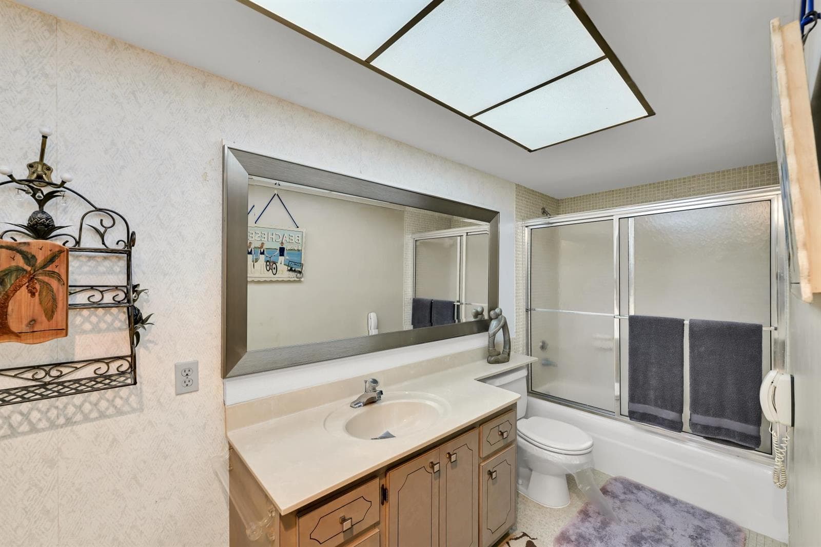 907 Marina Drive 401 photo 17