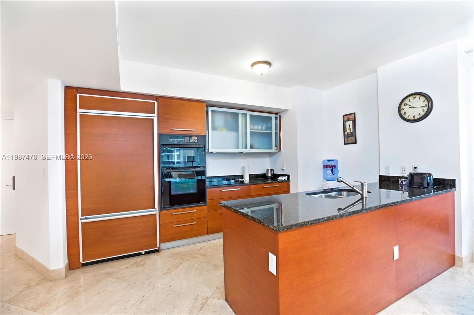 1830 S Ocean Dr 2808 photo 4