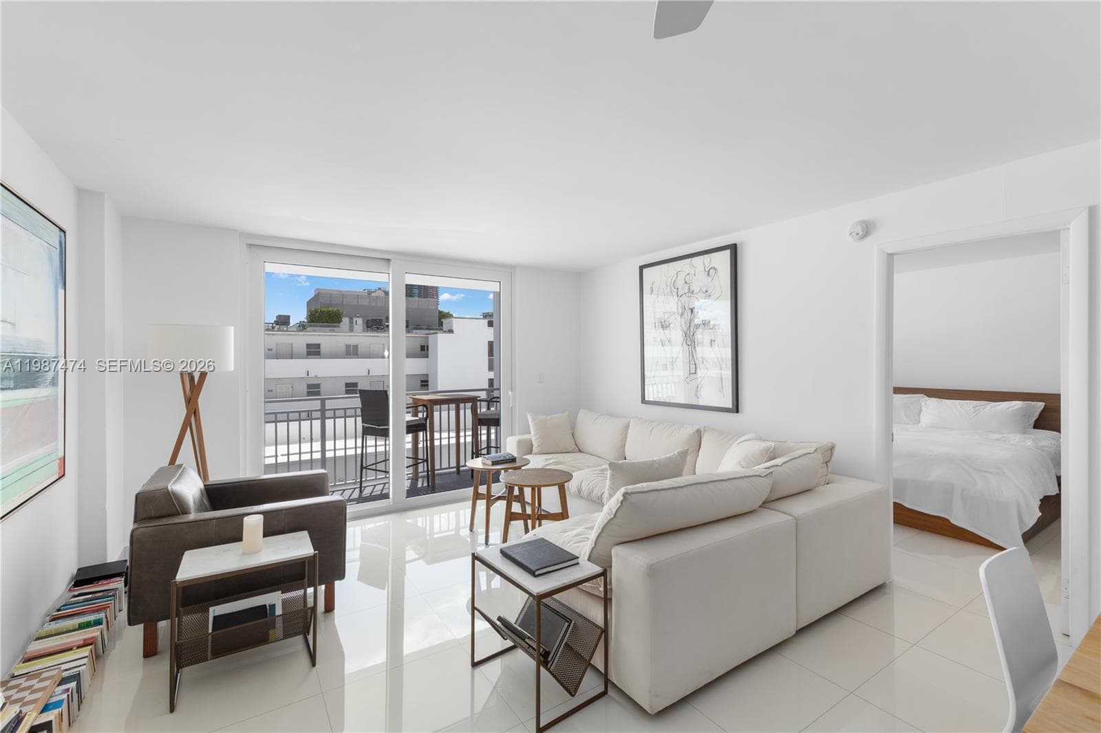 345 Ocean Dr 607 photo 11