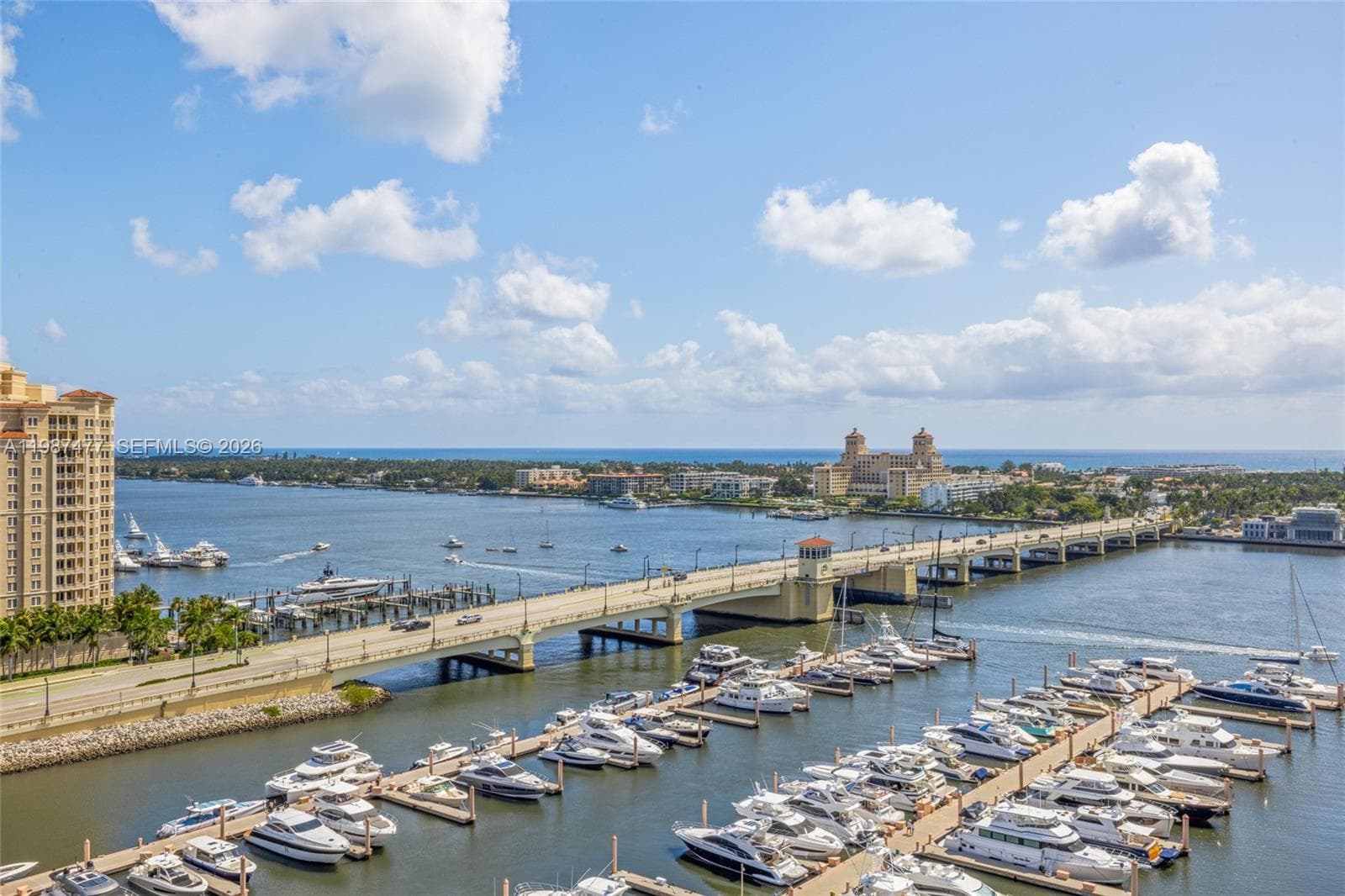 400 Flagler Dr 2003 photo 12