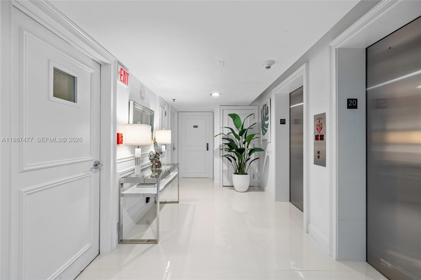 400 Flagler Dr 2003 photo 22