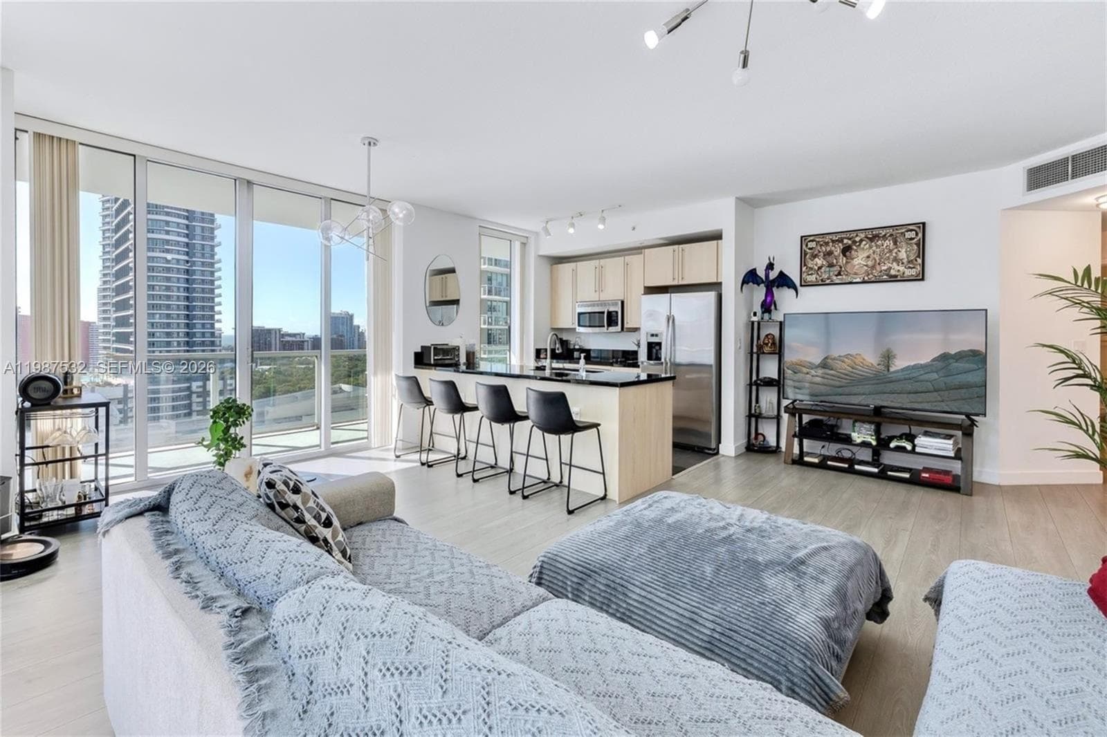 1111 1st Ave 2319-N photo 3
