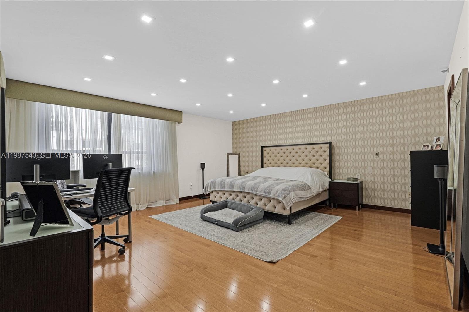 10175 Collins Ave 1207 photo 10