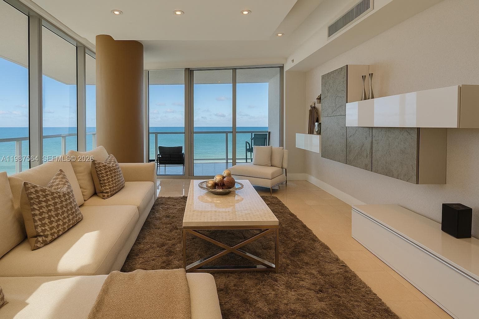 17001 Collins Ave 908 photo 3